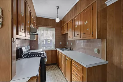 34 Matson Avenue, Providence, RI 02909 - Photo 16
