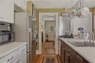 83 Malbone Rd, Newport, RI 02840 - Photo 14