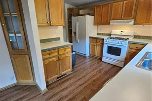 4 Darius Ln, Coventry, RI 02816 - Photo 4