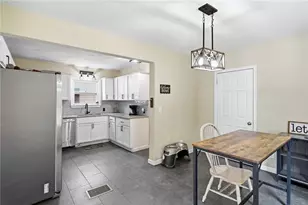 79 Winfield Rd, Johnston, RI 02919 - Photo 12