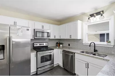 79 Winfield Road, Johnston, RI 02919 - Photo 12