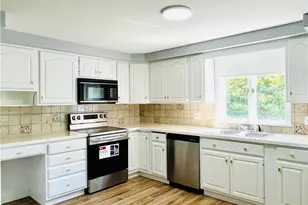 15 Washington Rd, Barrington, RI 02806 - Photo 4