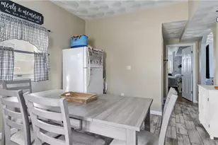 93 French St, Pawtucket, RI 02860 - Photo 10