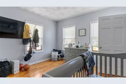 93 French Street, Pawtucket, RI 02860 - Photo 20