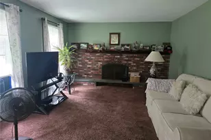 107 Church St, Westerly, RI 02808 - Photo 6