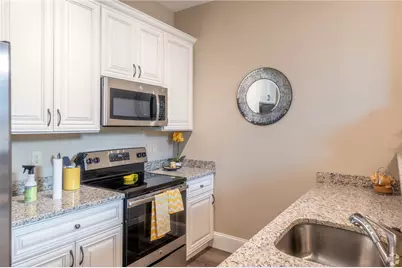 411 Valley Street #411-08, Providence, RI 02908 - Photo 4