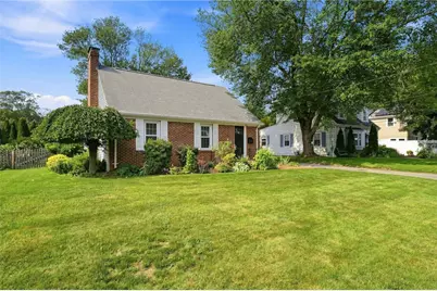 140 Myrtle Avenue, Warwick, RI 02886 - Photo 2