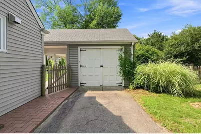 140 Myrtle Avenue, Warwick, RI 02886 - Photo 4