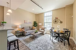11 Eagle St, Providence, RI 02908 - Photo 2