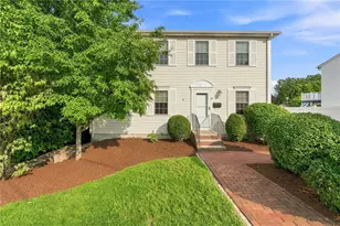 25 Plaza St, Cranston, RI 02920 - Photo 1