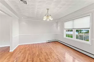 25 Plaza St, Cranston, RI 02920 - Photo 12