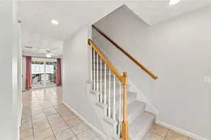 25 Plaza St, Cranston, RI 02920 - Photo 22