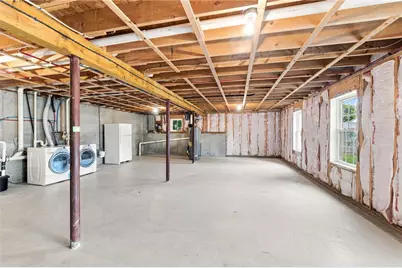 25 Plaza Street, Cranston, RI 02920 - Photo 40