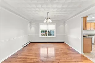 25 Plaza St, Cranston, RI 02920 - Photo 14