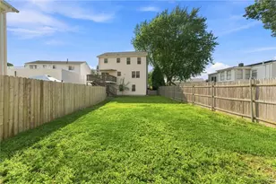 25 Plaza St, Cranston, RI 02920 - Photo 48