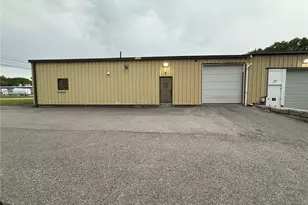 17 Industrial Dr, Smithfield, RI 02917 - Photo 1
