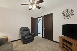 11 Lynde St, Providence, RI 02908 - Photo 20