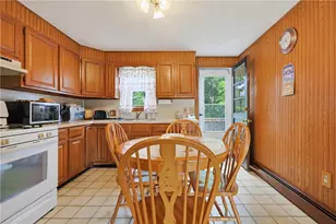 11 Lynde St, Providence, RI 02908 - Photo 8