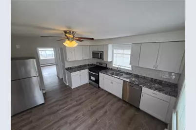 15 Barrows Street #C, Providence, RI 02909 - Photo 4