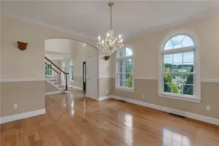 18 Steeple Ln, Lincoln, RI 02865 - Photo 12