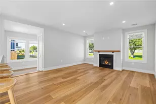 51 Pine St, Portsmouth, RI 02871 - Photo 6
