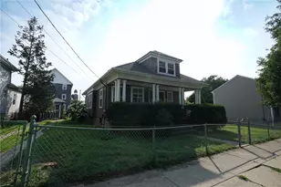 72 Boutwell St, Pawtucket, RI 02860 - Photo 4