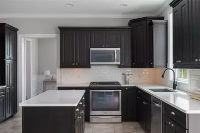 12 Woodlake Drive, Johnston, RI 02919 - Photo 12