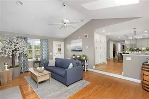 25 Factory Pond Cir, Smithfield, RI 02828 - Photo 14