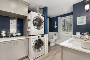 25 Factory Pond Cir, Smithfield, RI 02828 - Photo 6
