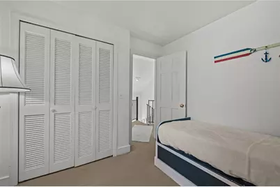 2 Lasalle Place, Newport, RI 02840 - Photo 18