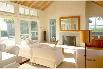 1062 Dunn Town Road, Block Island, RI 02807 - Photo 14