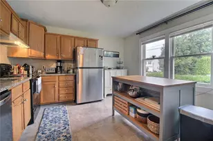 11 Greene Ct, Westerly, RI 02891 - Photo 8