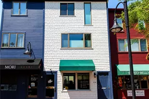 214 Goddard Row, Newport, RI 02840 - Photo 1