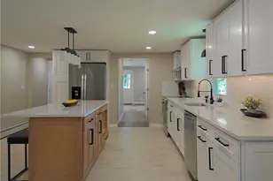 115 Hilltop Dr, Johnston, RI 02919 - Photo 8