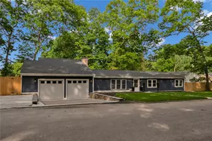 115 Hilltop Dr, Johnston, RI 02919 - Photo 1