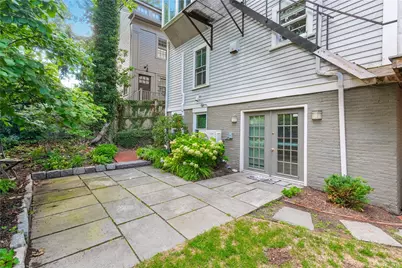 135 Williams Street #2, Providence, RI 02906 - Photo 22