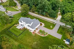 206 Poppasquash Rd, Bristol, RI 02809 - Photo 42