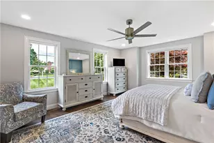 206 Poppasquash Rd, Bristol, RI 02809 - Photo 16