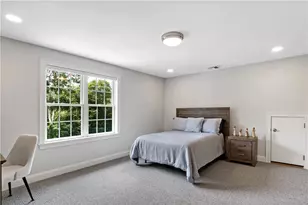 206 Poppasquash Rd, Bristol, RI 02809 - Photo 26