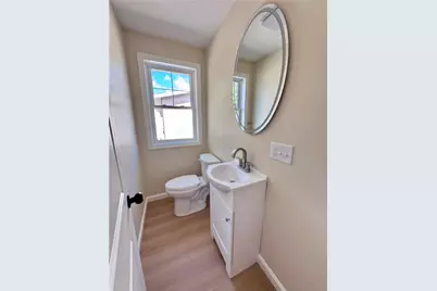 160 Fifth Avenue, Woonsocket, RI 02895 - Photo 16
