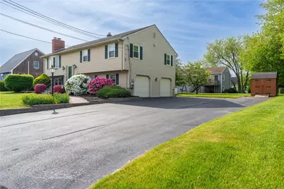 9 Kathleen Drive, Warren, RI 02885 - Photo 4