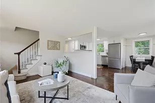 190 River Vue Ave, Warwick, RI 02889 - Photo 2