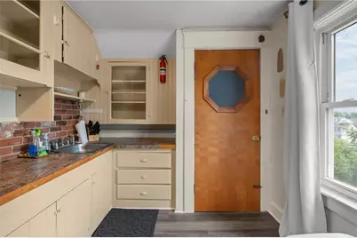 49 Arnold Street, East Providence, RI 02915 - Photo 32