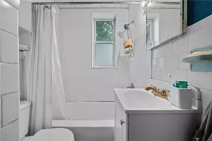 49 Arnold St, East Providence, RI 02915 - Photo 16