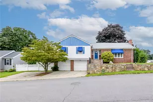 47 Homeland St, Johnston, RI 02919 - Photo 2