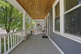 132 Roger Williams Ave, Providence, RI 02907 - Photo 4