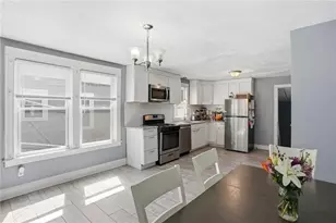 132 Roger Williams Ave, Providence, RI 02907 - Photo 12