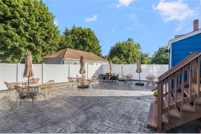 681 Providence Street, West Warwick, RI 02893 - Photo 18