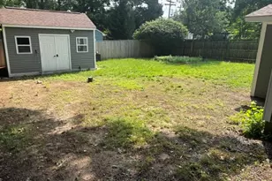 20 Colonial Rd, Coventry, RI 02816 - Photo 4