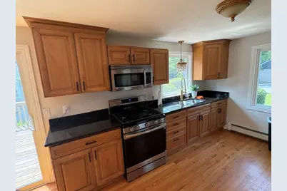 20 Colonial Road, Coventry, RI 02816 - Photo 8